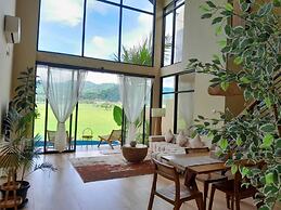 Kembang Menoreh Villa