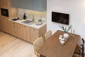 Monciak55 by StayLab