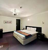 Summer Land Hotel