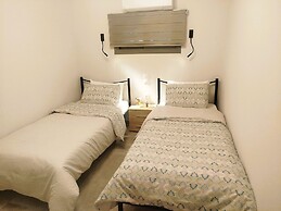 Frank Jimmy s Apartment I