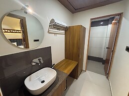 Ramaya Motel & Resorts