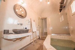 Luxury Villas Hariton