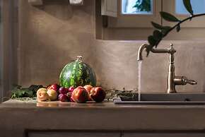 Luxury Villas Hariton