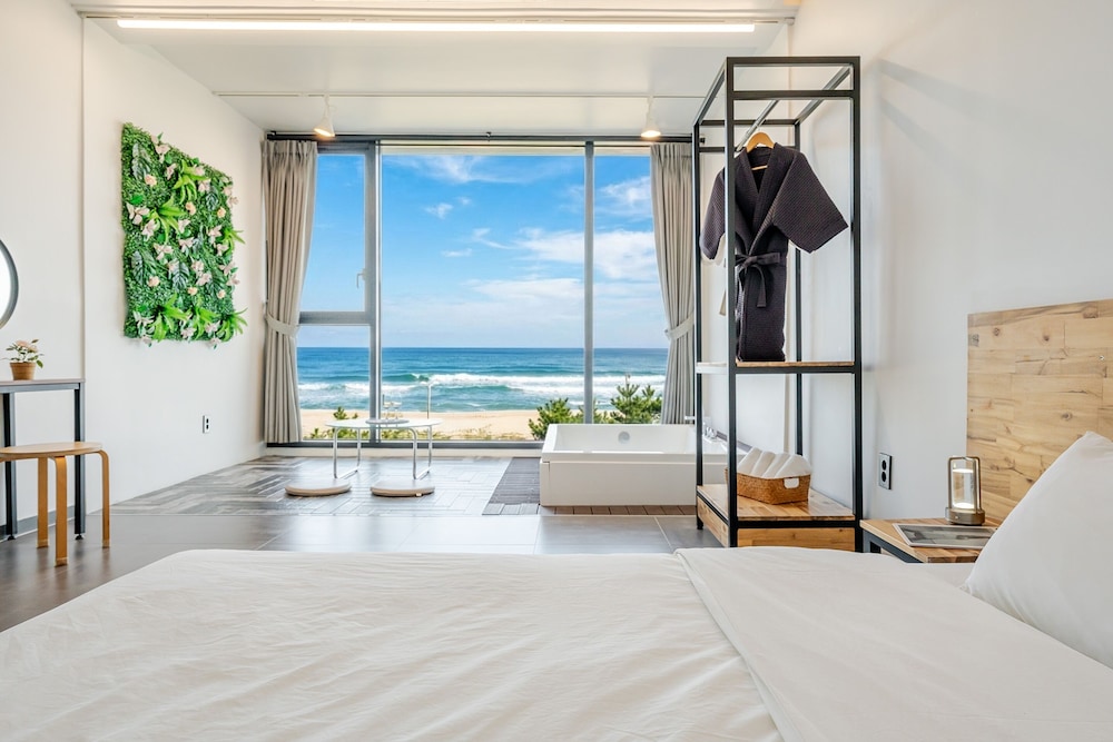 Yangyang Surf Shack