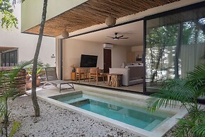 Private Pool Paradise in Aldea Zama 2BR