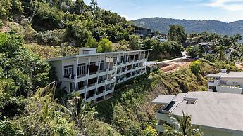 Hillside 2BR Seaview Pool Gym C258