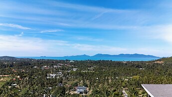 Hillside 2BR Seaview Pool Gym C258