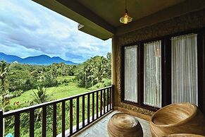 Four Mountains Villa Bedugul