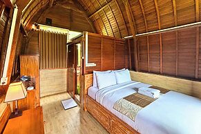 Four Mountains Villa Bedugul