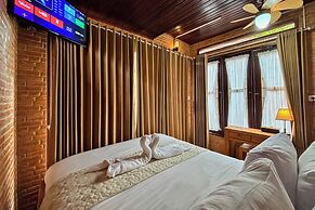 Four Mountains Villa Bedugul