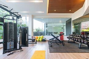 City1BR Condo Pool Gym C261