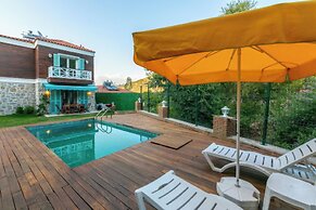 Villa Familia 2 Selimiye Daily Rentals