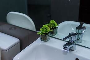 Air residence Makati Air Luxury Package