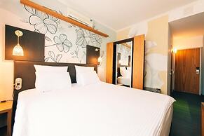 Inn Ozz Astana