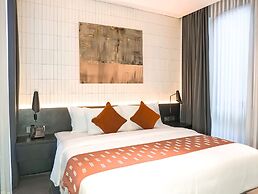 Maisola by ARTOTEL Semarang