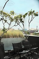 Maisola by ARTOTEL Semarang