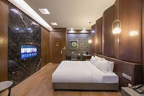 M Man Hotel