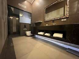 M Man Hotel