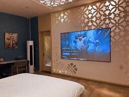 M Man Hotel