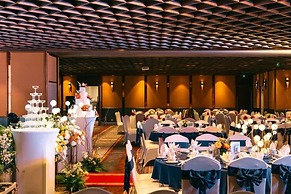 Mandala Coast Luxury Hotel