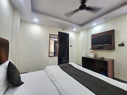 Hotel Satyam Near Ramakrishna Ashram