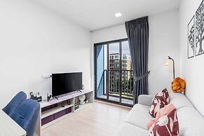 2BR Condo Pool and Full Gym C262