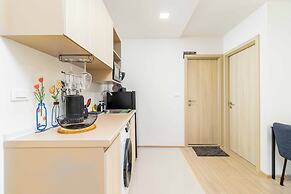 2BR Condo Pool and Full Gym C262
