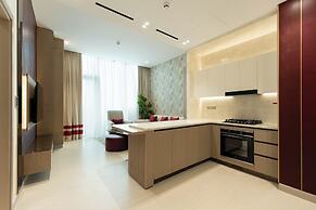 Skyline Luxury Apartment - Private Pool