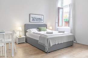 Stylish Modern 2BR Near Vienna AKH
