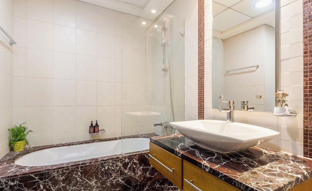 Manzil - Luxury 3BR with Maids in JBR