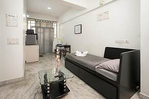 Aishwarya Apartment