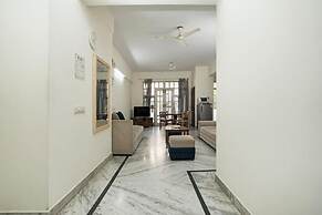 Aishwarya Apartment