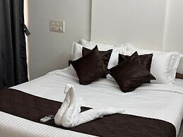 Aishwarya Apartment