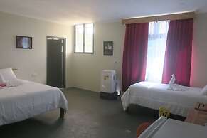 Zaru Hotel