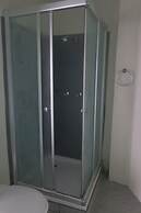 Zaru Hotel