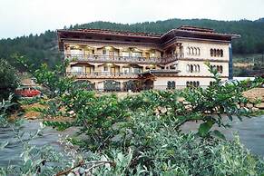 Gawaling Hotel