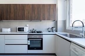 Citrus 3-BR Apt. & Balcony in Larnaca