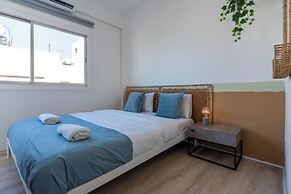 Citrus 3-BR Apt. & Balcony in Larnaca