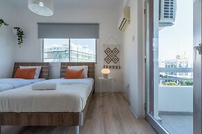 Citrus 3-BR Apt. & Balcony in Larnaca