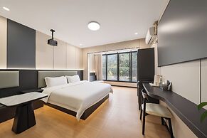 The Jido Shanghai Waterfront Hotel