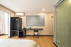 The Jido Shanghai Waterfront Hotel
