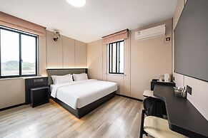 The Jido Shanghai Waterfront Hotel