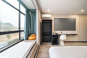 The Jido Shanghai Waterfront Hotel