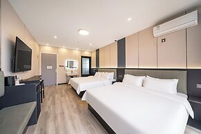 The Jido Shanghai Waterfront Hotel