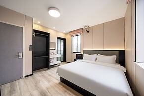 The Jido Shanghai Waterfront Hotel