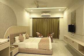 Hotel Shree Khodal