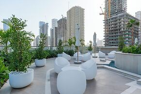 Exclusive Apartment w Private Pool