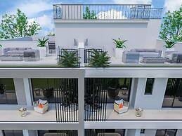 Sanders City Boutique - Full Building