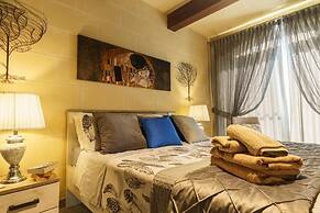 Ajuga Luxury Boutique B&B