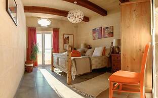 Ajuga Luxury Boutique B&B
